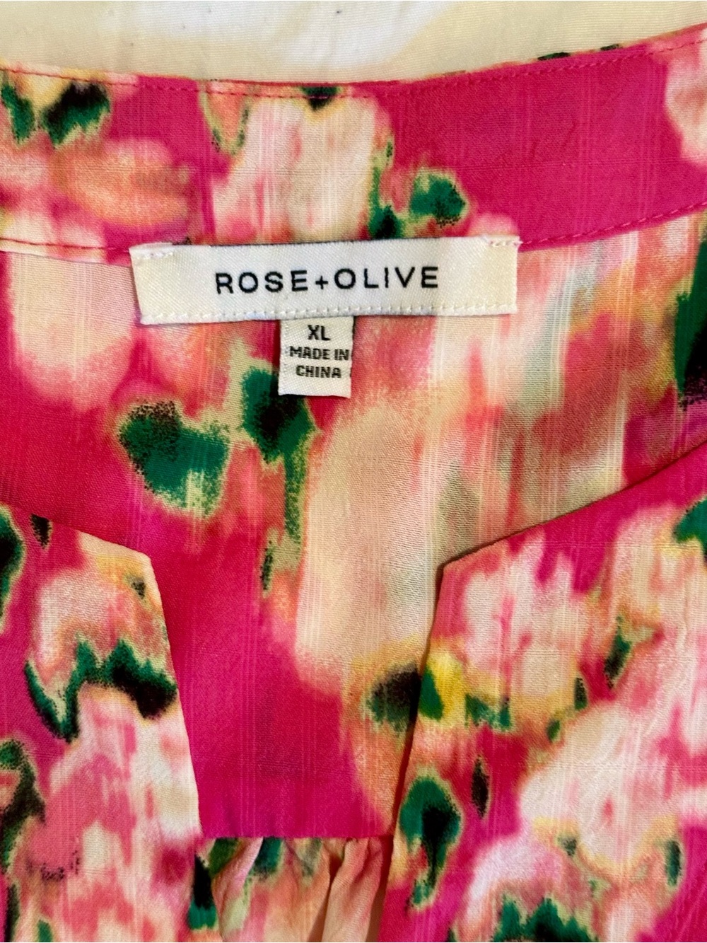 Rose & Olive Floral Puff Sleeve Tie Front Blouse XL - Like New - Picture 4 of 13